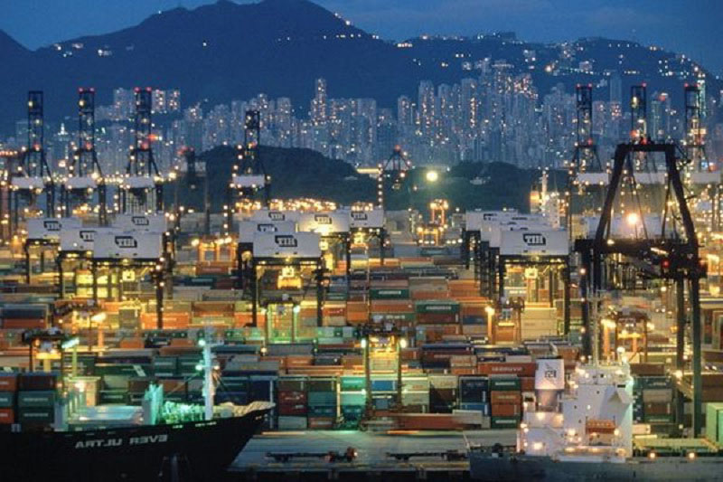 Контейнерооборот порта Гонконг в январе-сентябре увеличился на 1,5% до 16,8 млн TEU