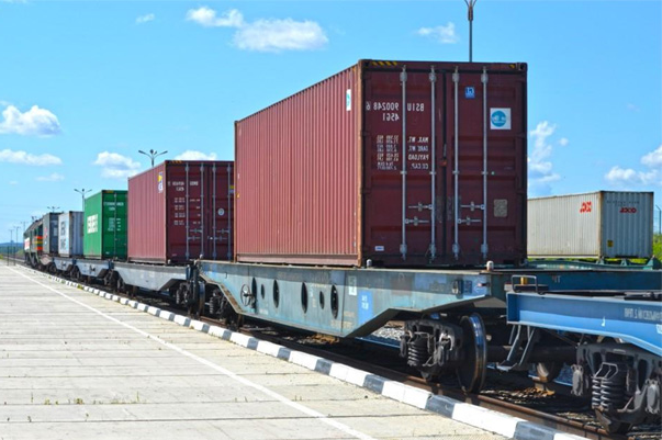 На МТК «Приморье-1» вырос транзит контейнеров
